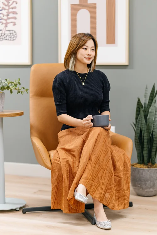 Portrait of Joy Bao, Associate Marriage and Family Therapist